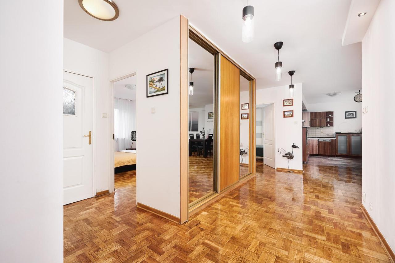 Lumina Spacious Apartment Near The Railway Station Warszawa Zewnętrze zdjęcie