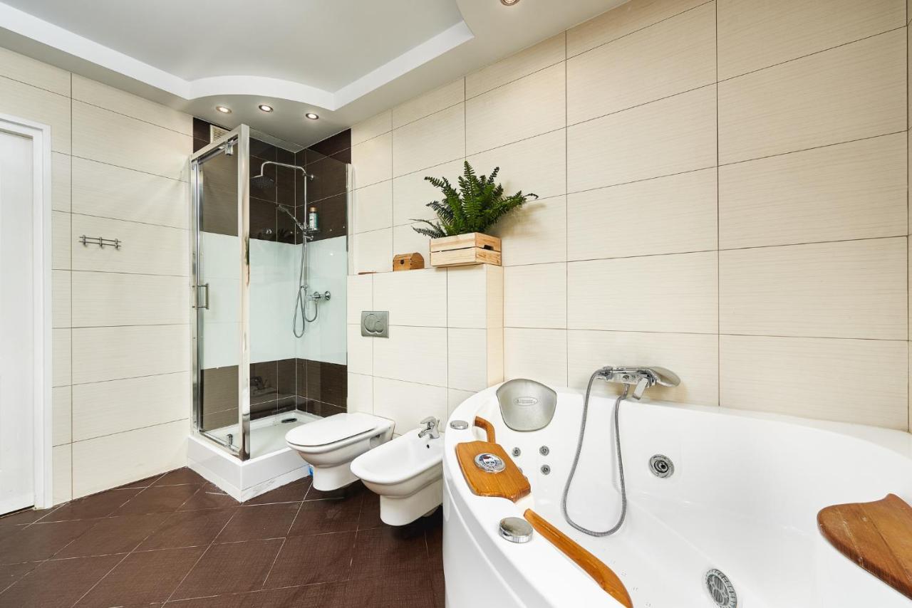 Lumina Spacious Apartment Near The Railway Station Warszawa Zewnętrze zdjęcie